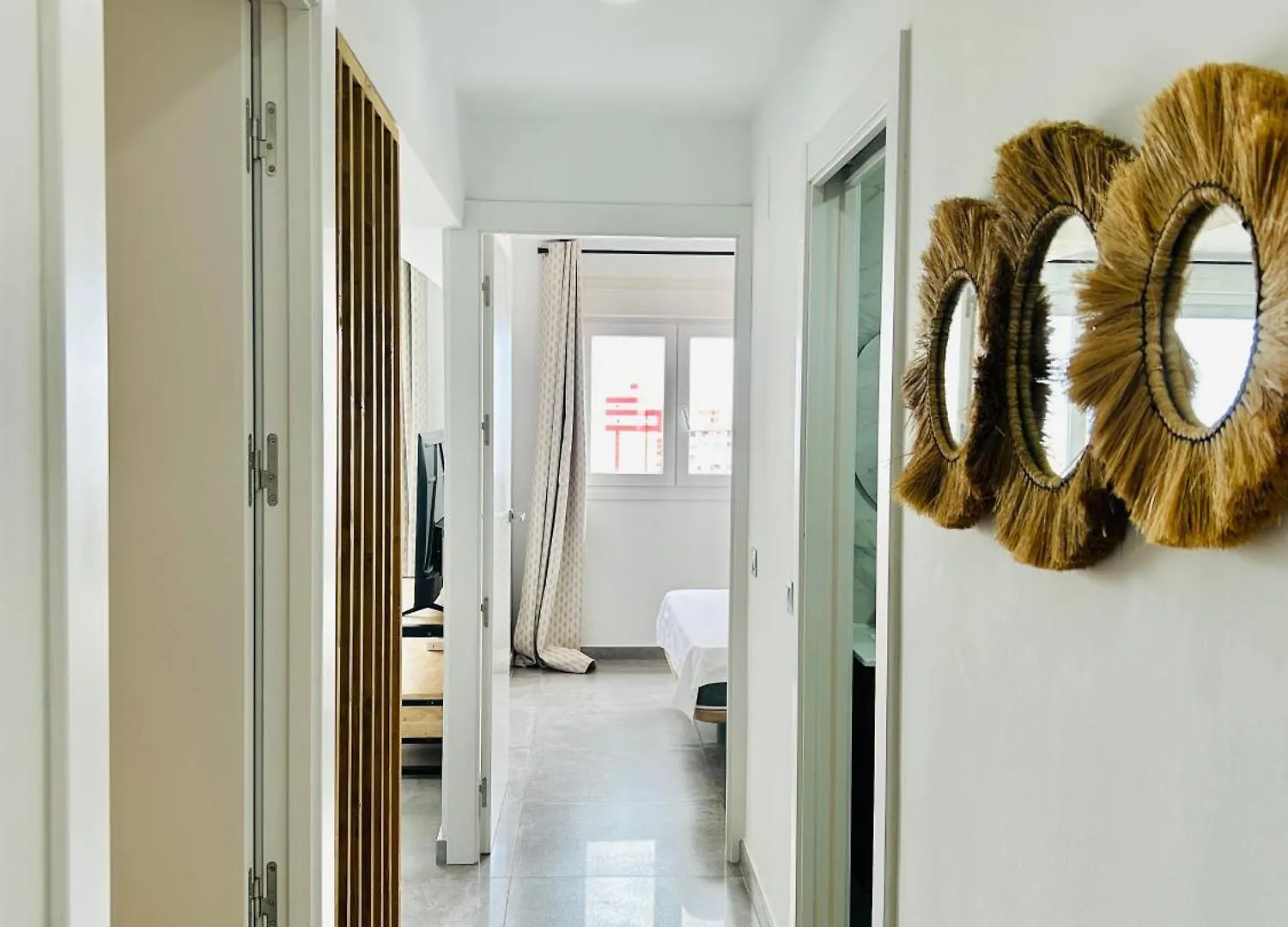 Stylish Sea-View Apartment Benalmádena Spanien